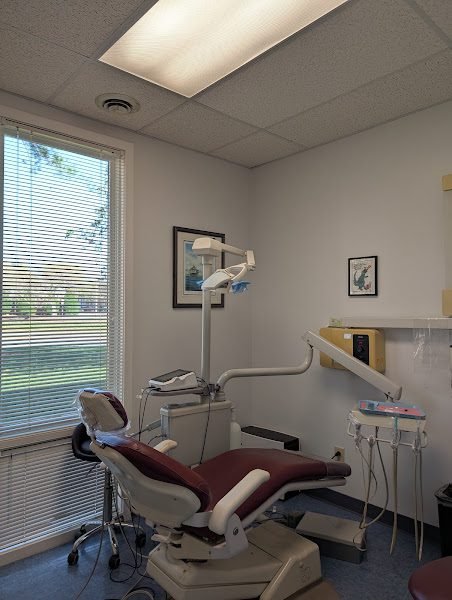 Gayton Dental Arts - Dr. Hui Zhou