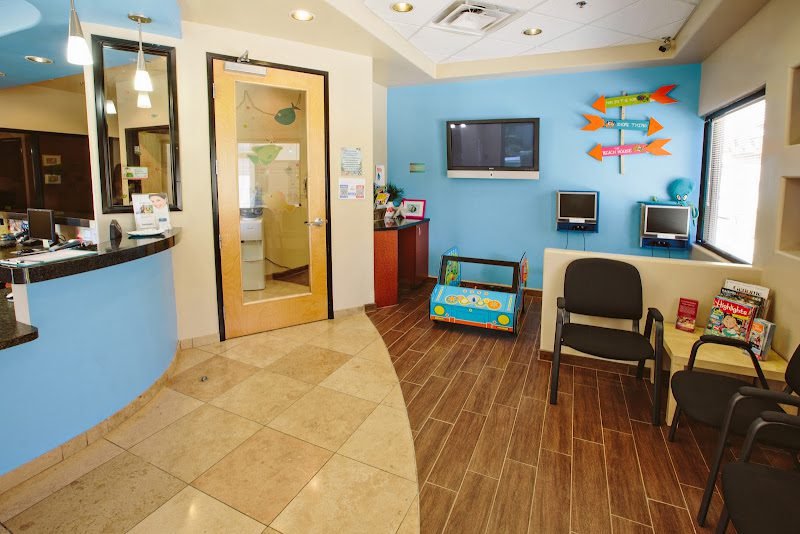 Growing Grins Pediatric Dentistry