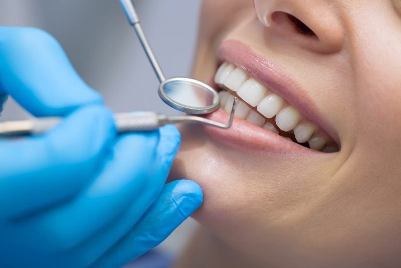 Natural Smiles of Manassas: Farida Khattak, DDS