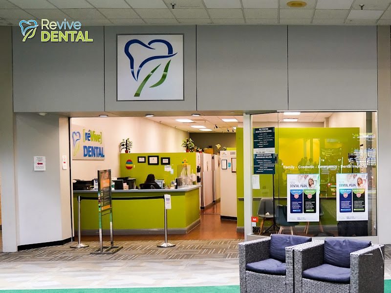 Revive Dental of Irving Family Cosmetic Emergency Implants