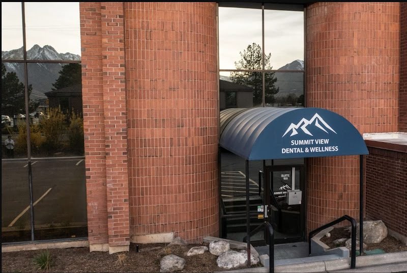 Summit View Dental & Wellness Center