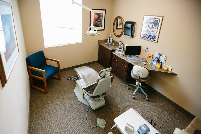 Troy H Winegar, DDS 2