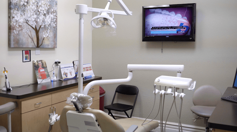 Affordable Dental at Eastern & Windmill 2