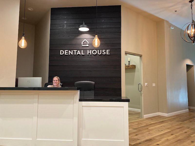 Dental House 2