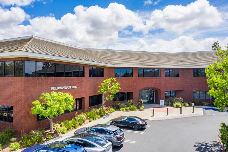 Irvine Implant and Restorative Dentistry 2