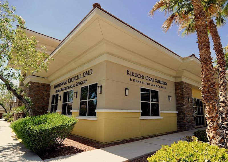 Kikuchi Oral Surgery & Dental Implant Center 2