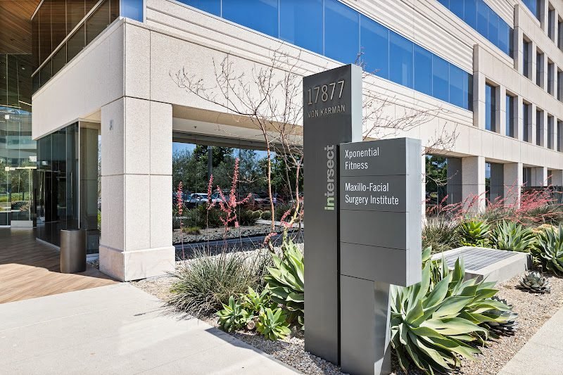 Maxillo-Facial Surgery Institute, Irvine 2